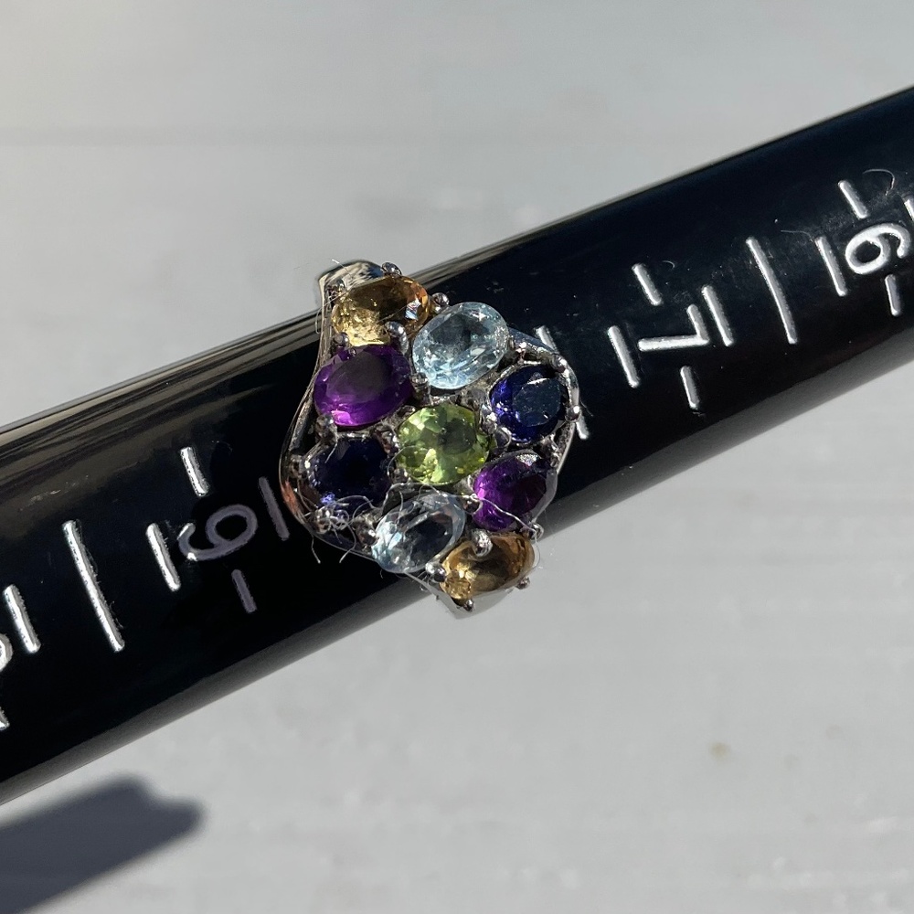 Fashion ring multicolored crystal stones silvertone setting size 8